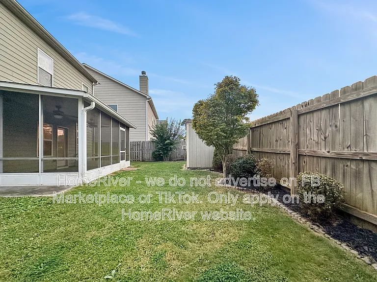 228 Renford Rd — Photo 15