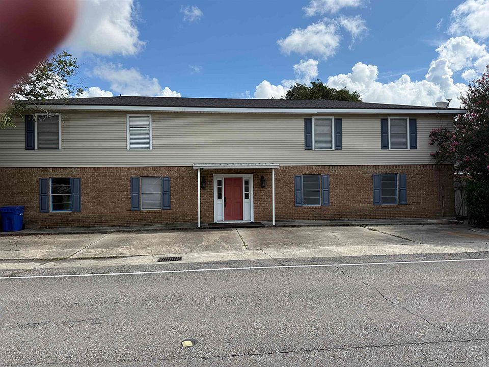 1st image of 175 Saint Joseph St