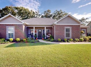 297 Chase Ridge Dr, Dothan, AL 36301