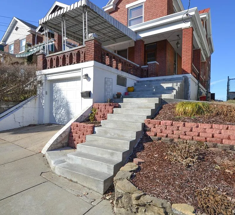 15 15th St