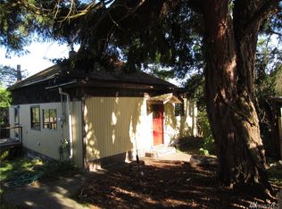 1906 Landes St, Port Townsend, WA 98368