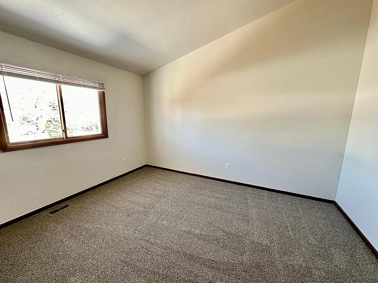 4212 Flatiron Ct — Photo 22