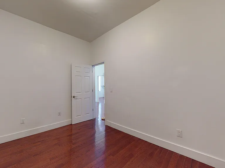 1502 1st Ave #2C — Photo 13