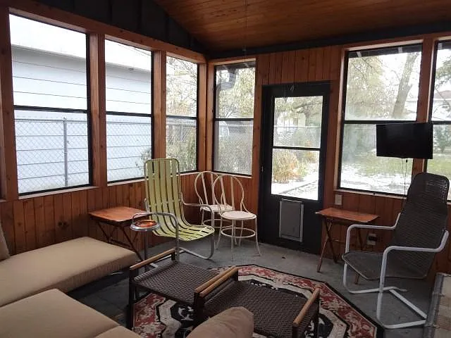 1213 W Oklahoma St — Photo 27