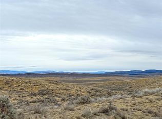 CR 104, Dinosaur, CO 81610