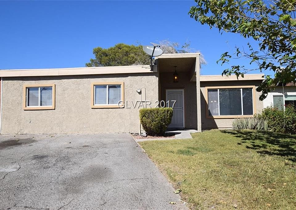 1st image of 3664 E Hacienda Ave