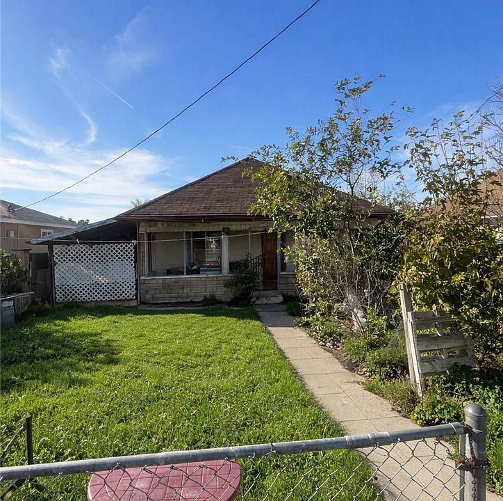 1st image of 2443 Wilshire St