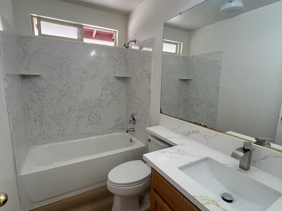 2336 Highiet Ct