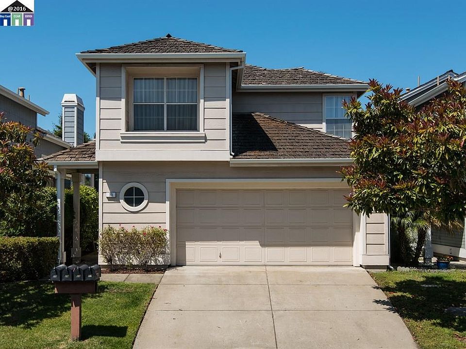 1st image of 33 Seagull Dr