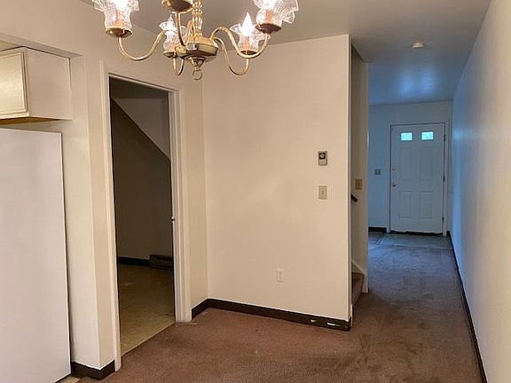 5th image of 4101 York St APT C