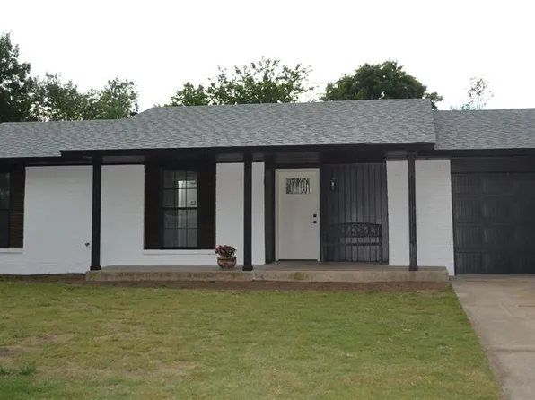 9618 NE 3rd St, Midwest City, OK 73130