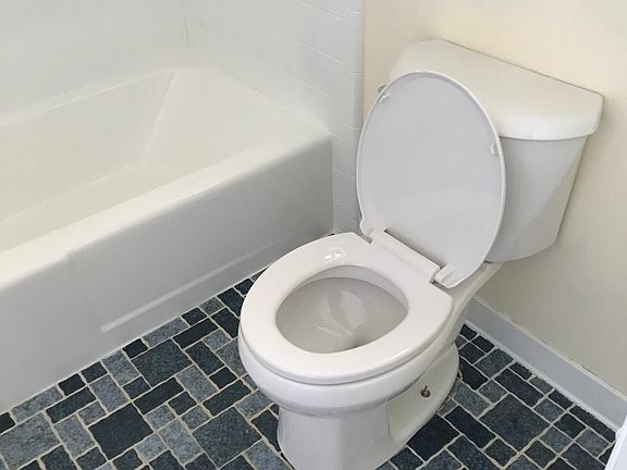 2nd bathroom