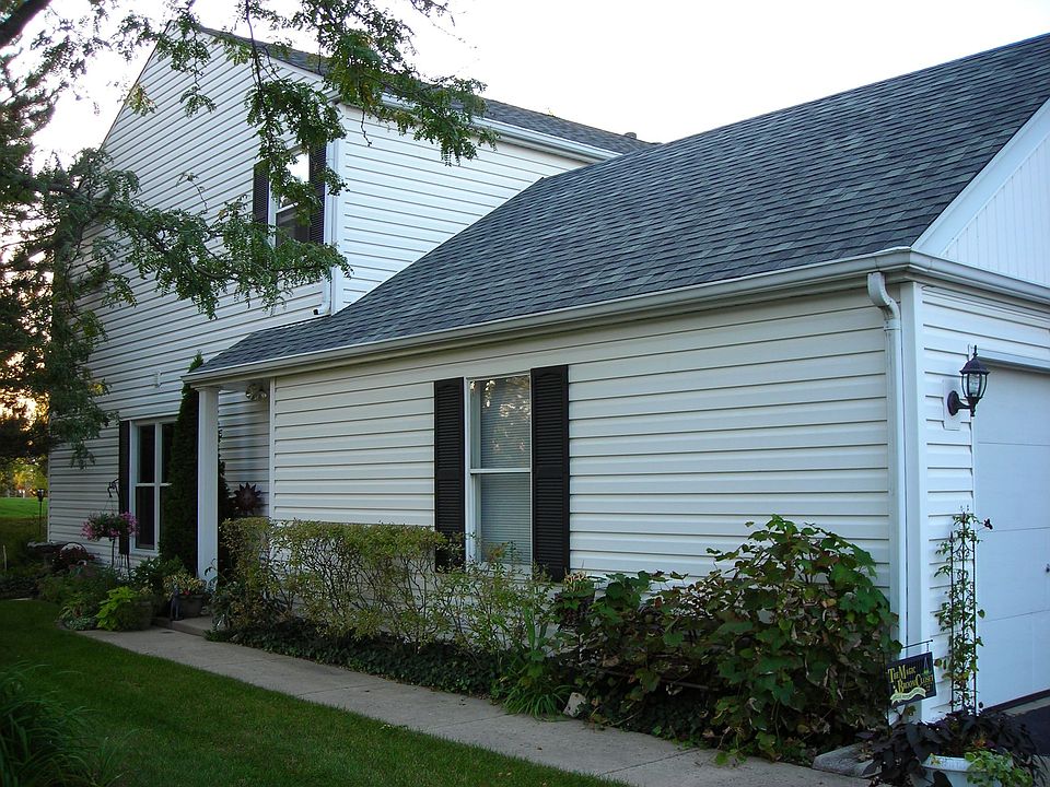 attached garage
