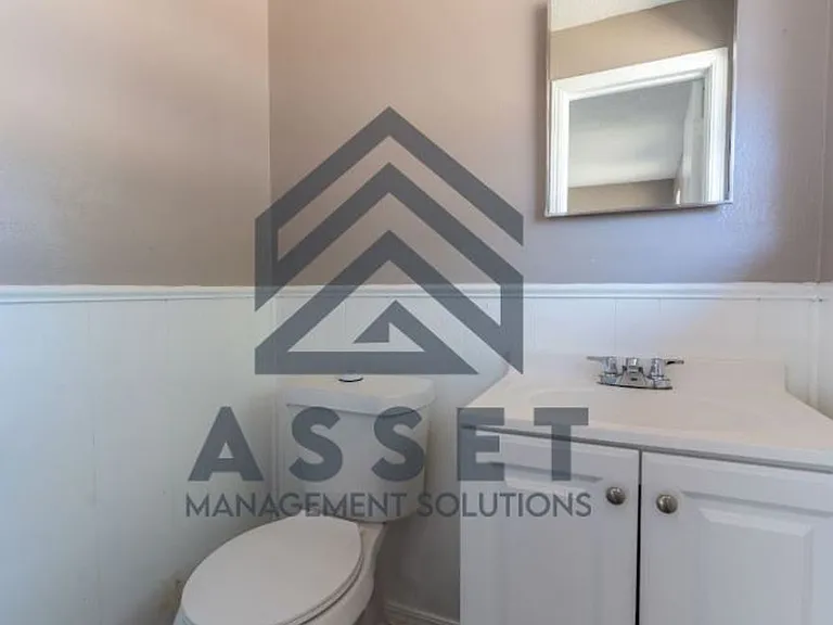 4913 Creekwood Ter — Photo 18
