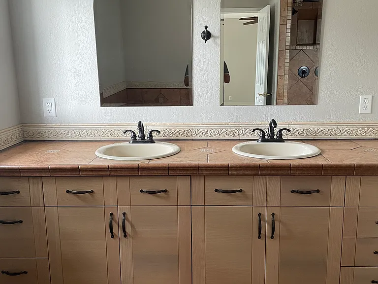 8859 Steven Ave — Photo 10