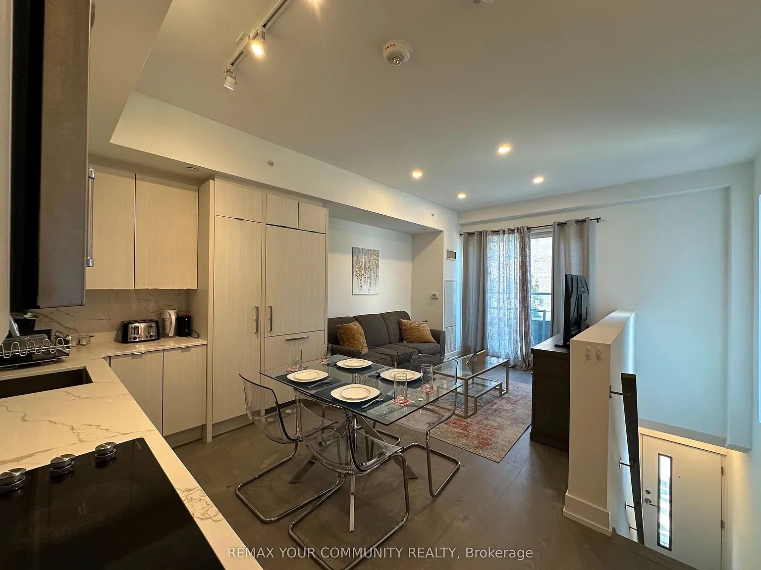 2 bed, $4,200 — Photo 1