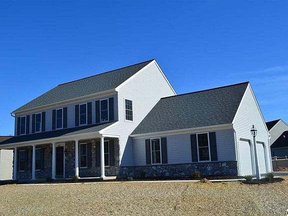 2nd image of 42 Cumberland Estates Dr