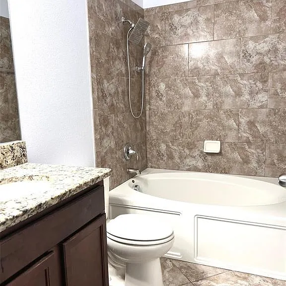 9741 Trumpet Vine Loop — Photo 19