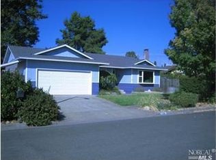 2305 Masterson Ct, Santa Rosa, CA 95403