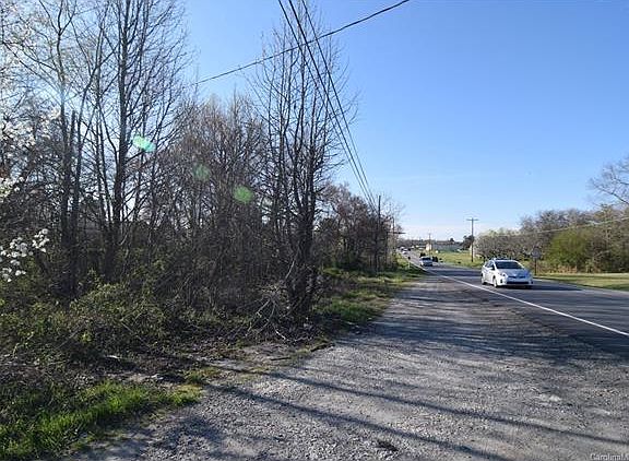 5th image of 3690 E Highway 27