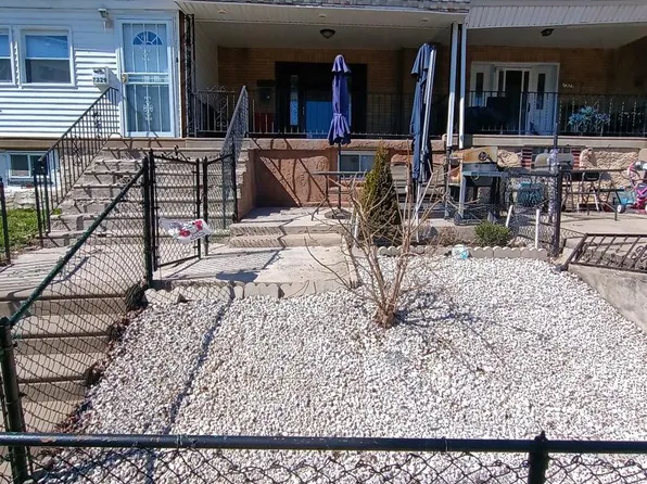 7327 Dicks Ave, Philadelphia, PA 19153