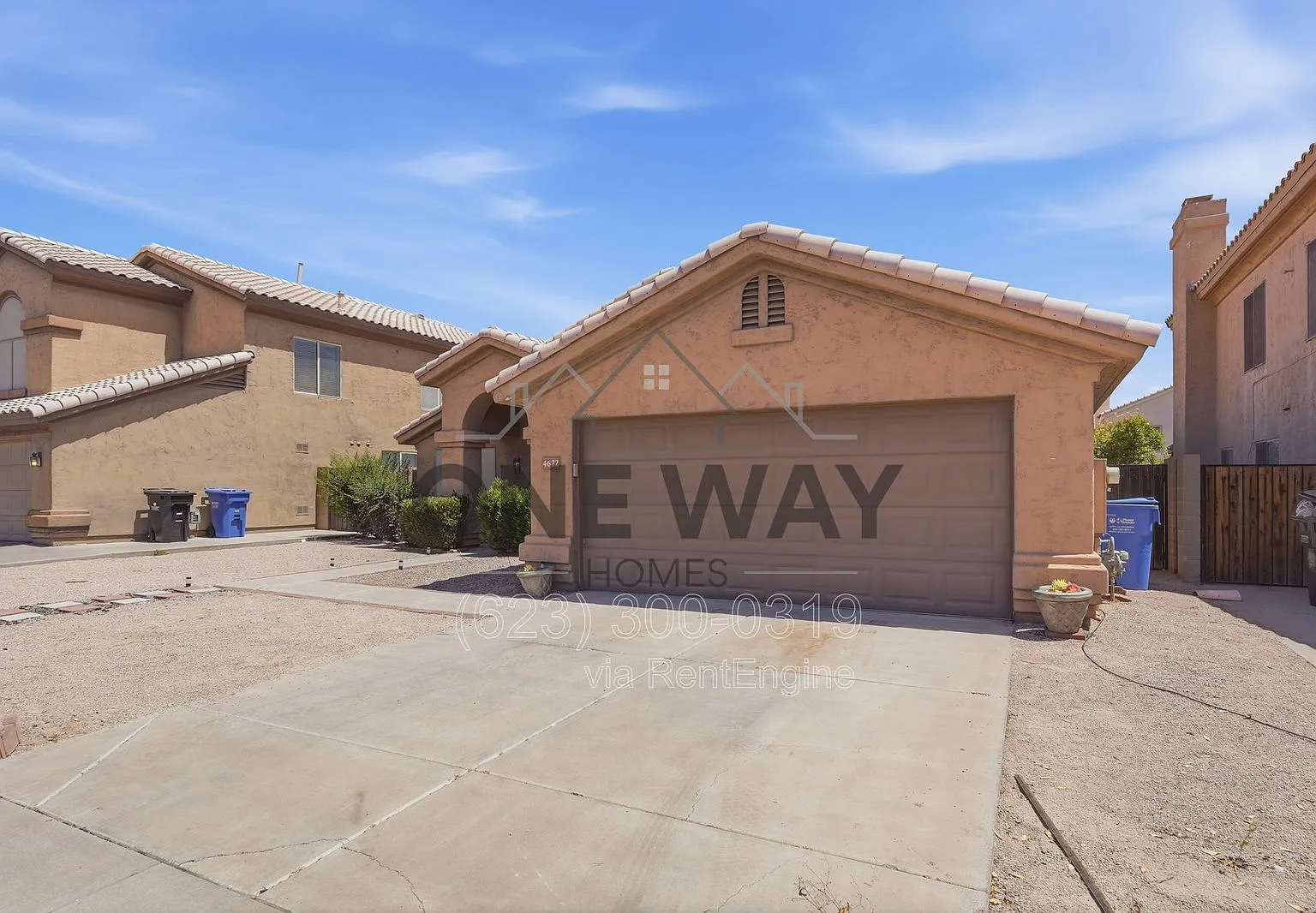 3 bed, 2.0 bath, 1833 sqft, $2,395 — Photo 2