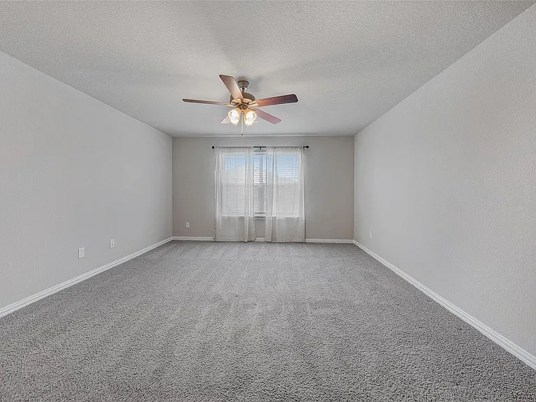 2744 Baneberry Ln — Photo 22