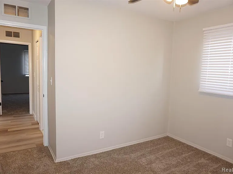 314 Fairgrove St — Photo 14