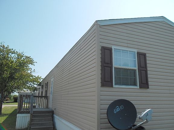 5th image of 73 Mallard Dr