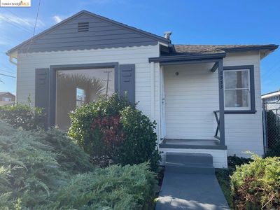 8933 D St, Oakland, CA, 94621