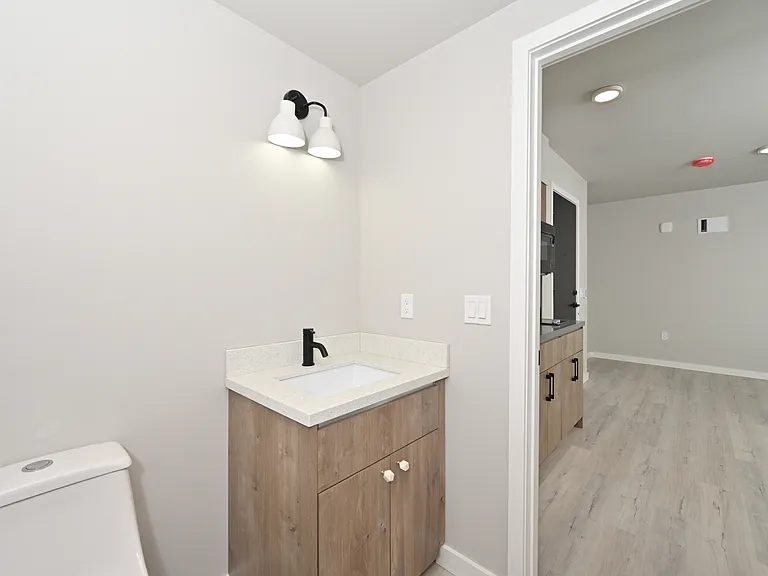 Clara Apartments — Photo 63