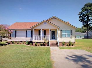 209 Spring Farm Rd, Florence, SC 29505