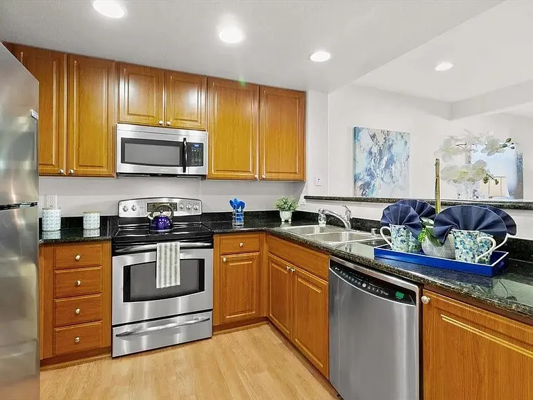 1883 Agnew Rd #348 — Photo 7