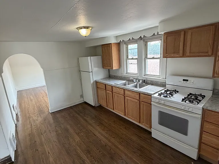 2890 Dekalb St #2 — Photo 3