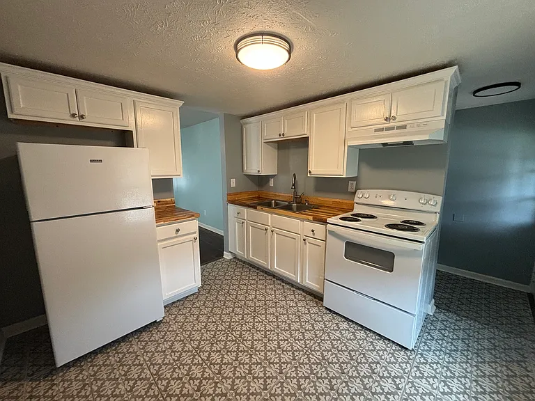 604 Taylor Ave #2 — Photo 6