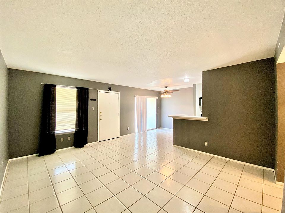 1011 Ennis Joslin Rd Corpus Christi, TX, 78412 Apartments for Rent