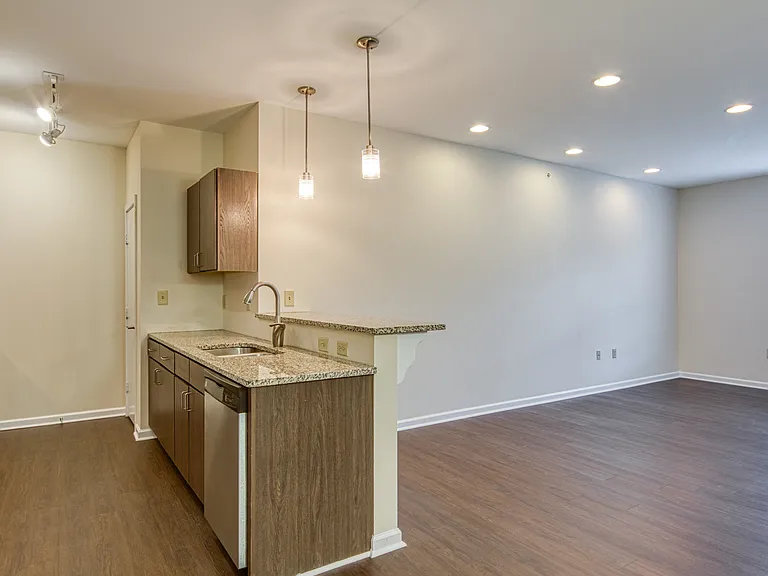 Gramercy Row Apartment Residences — Photo 8