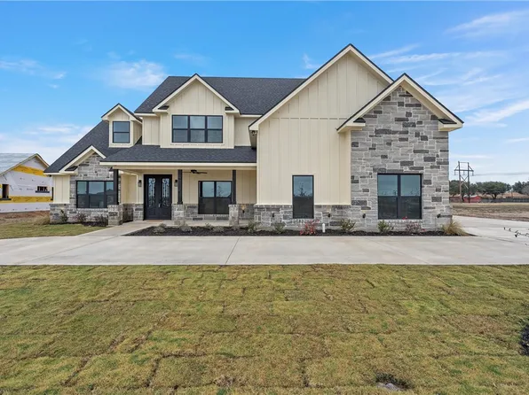 120 Big Catch Ln, Waco, TX 76706