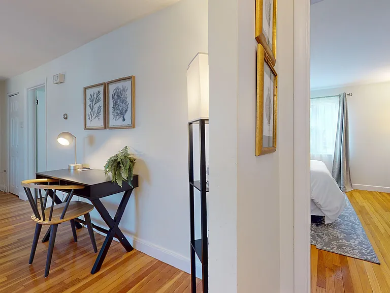 99 Chestnut St #5 — Photo 10