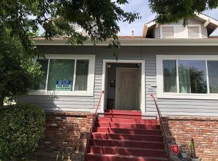 2701 V St APT A, Sacramento, CA 95818