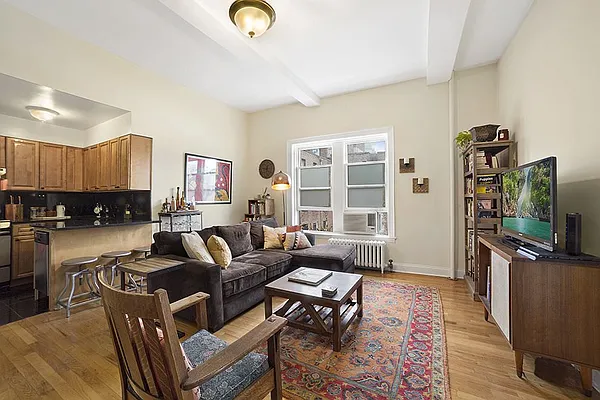 Rented by Citi Habitats | media 9