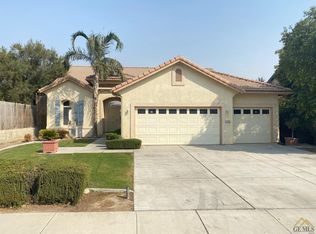 7304 Granite Hills St, Bakersfield, CA 93313