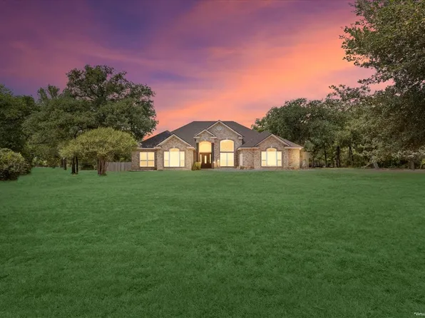 111 Spring Creek St, Waco, TX 76705