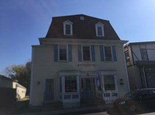 24 Front St, Millbrook, NY 12545