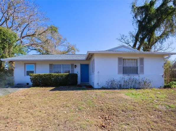 726 Fairmont Dr, Brandon, FL 33511