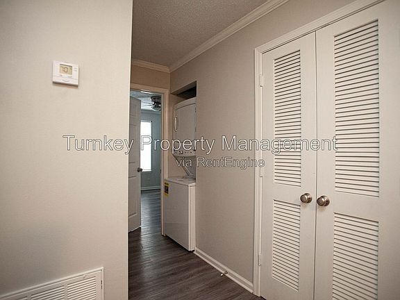 2nd image of 9101 N Rodney Parham Rd #9