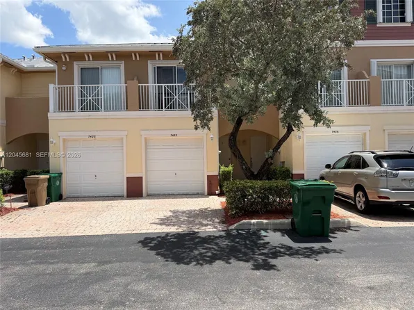 7432 Willow Grove Pl, Fort Lauderdale, FL 33314