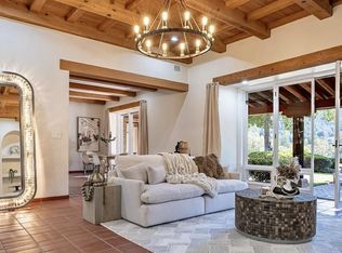 12 Vineyard Hill Rd, Woodside, CA 94062