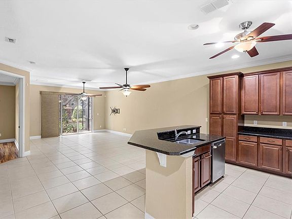 5th image of 10321 Belfry Cir