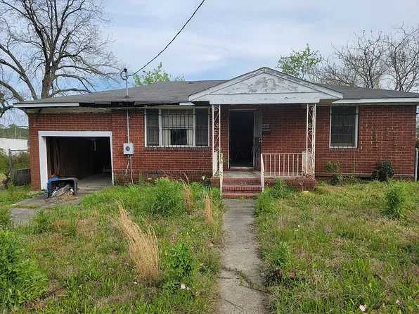 1852 Old Savannah Rd, Augusta, GA 30901